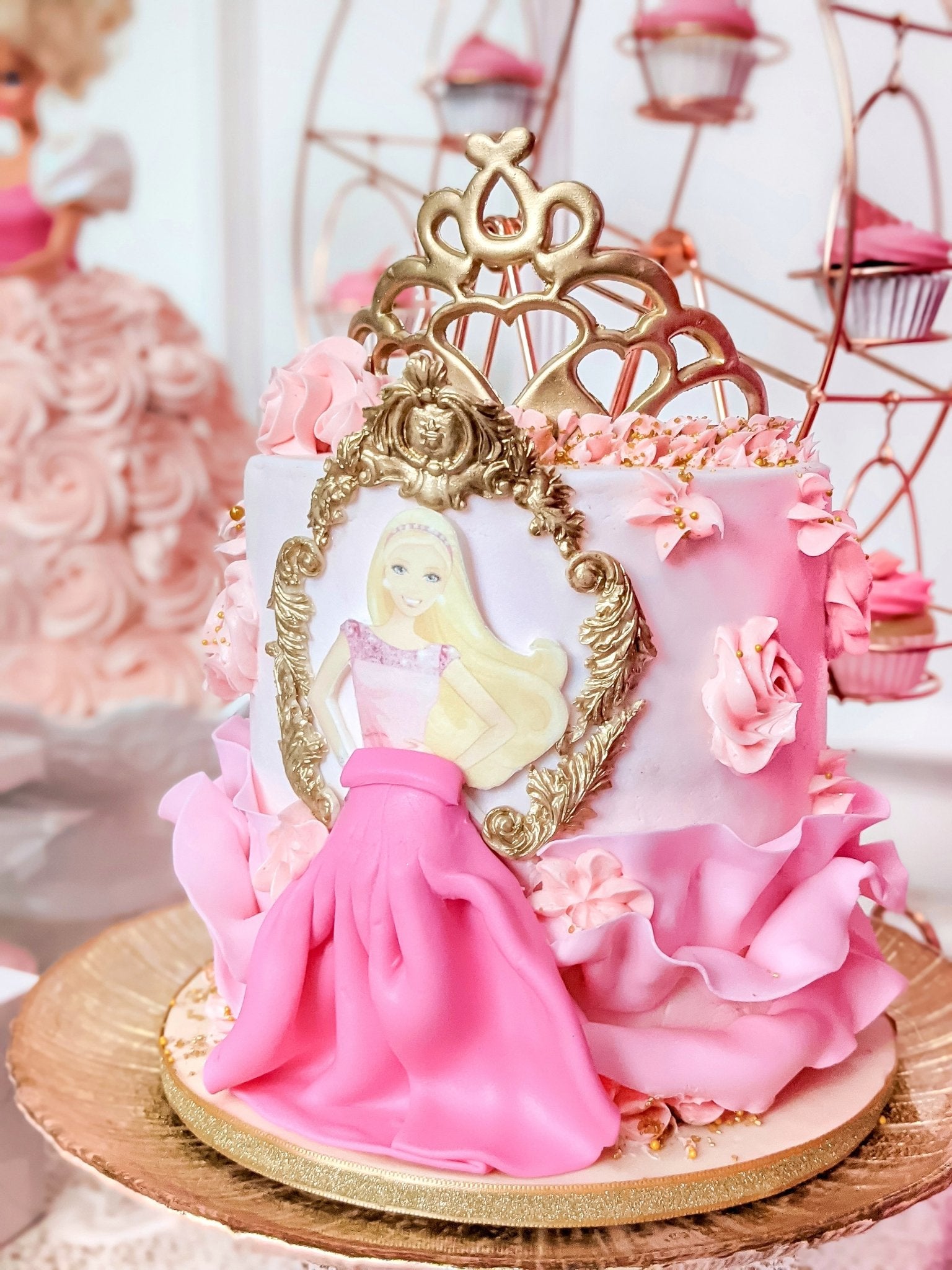 Barbie cake decor -  France