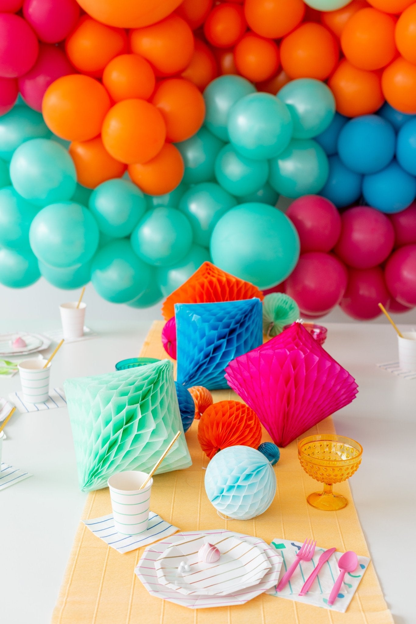 Aqua Green Striped Paper Plates (Set of 8) - Ellie's Party Supply