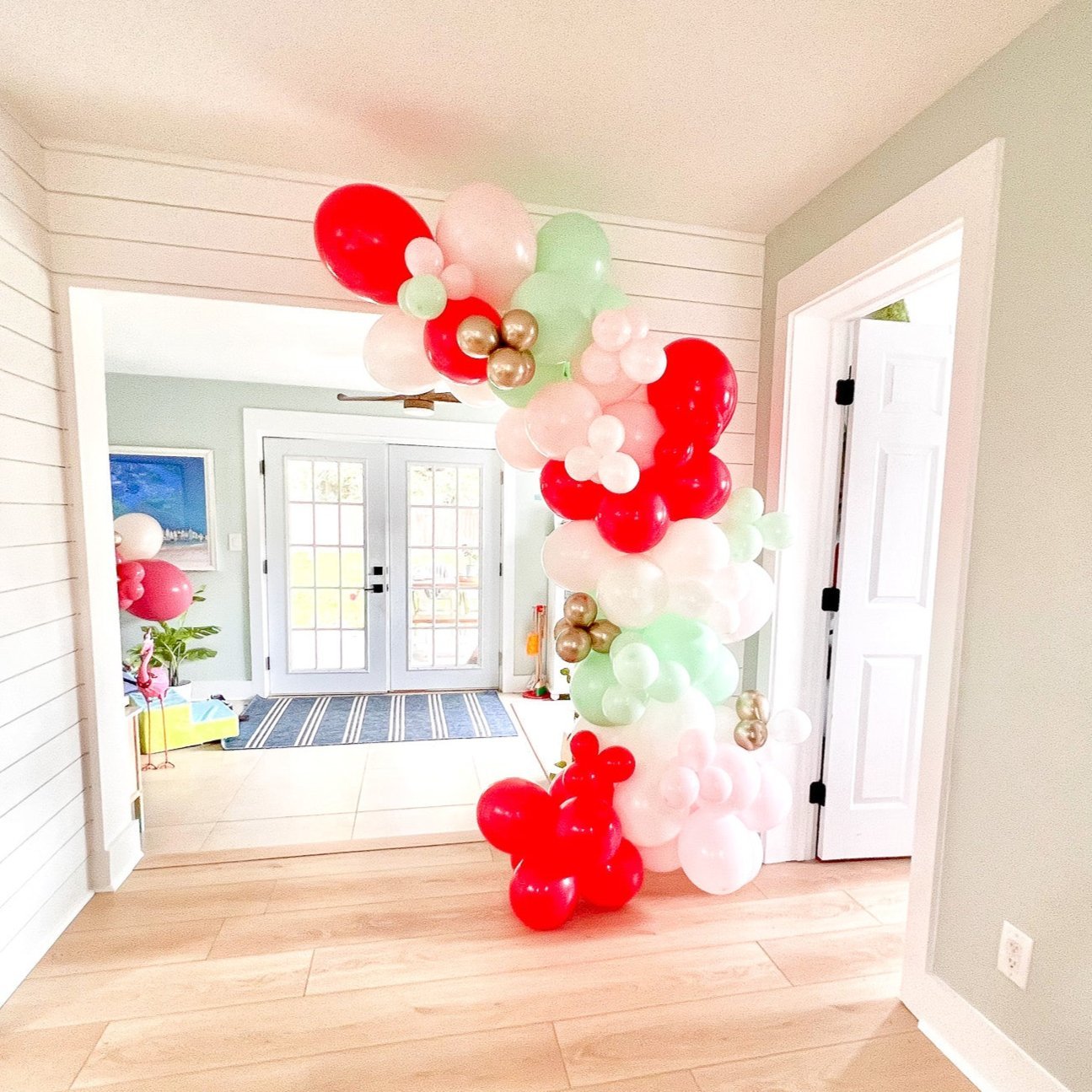 Candy Cane Lane Balloon Arch Kit (8 Feet) - Balloon Garland Kit - Ellie's Party Supply