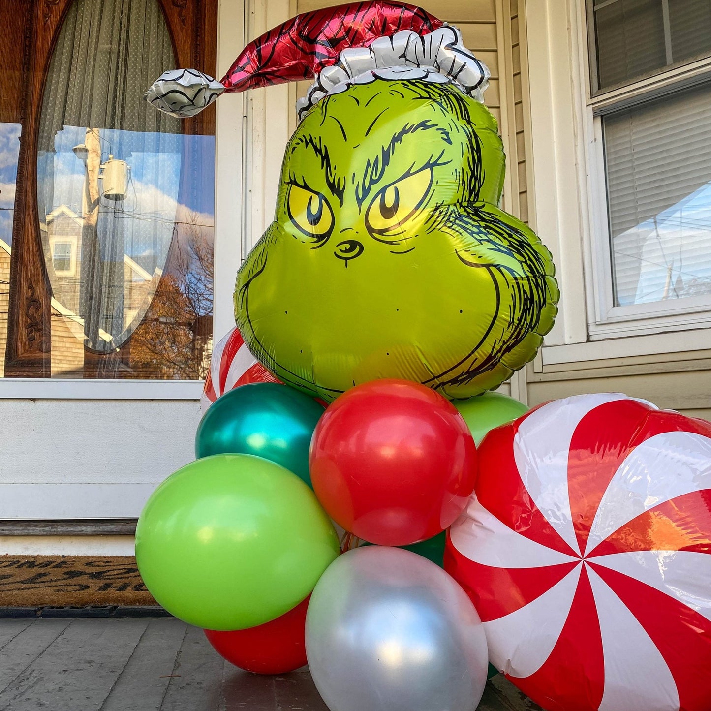 Christmas Grinch Balloon Bouquet Kit - Ellie's Party Supply