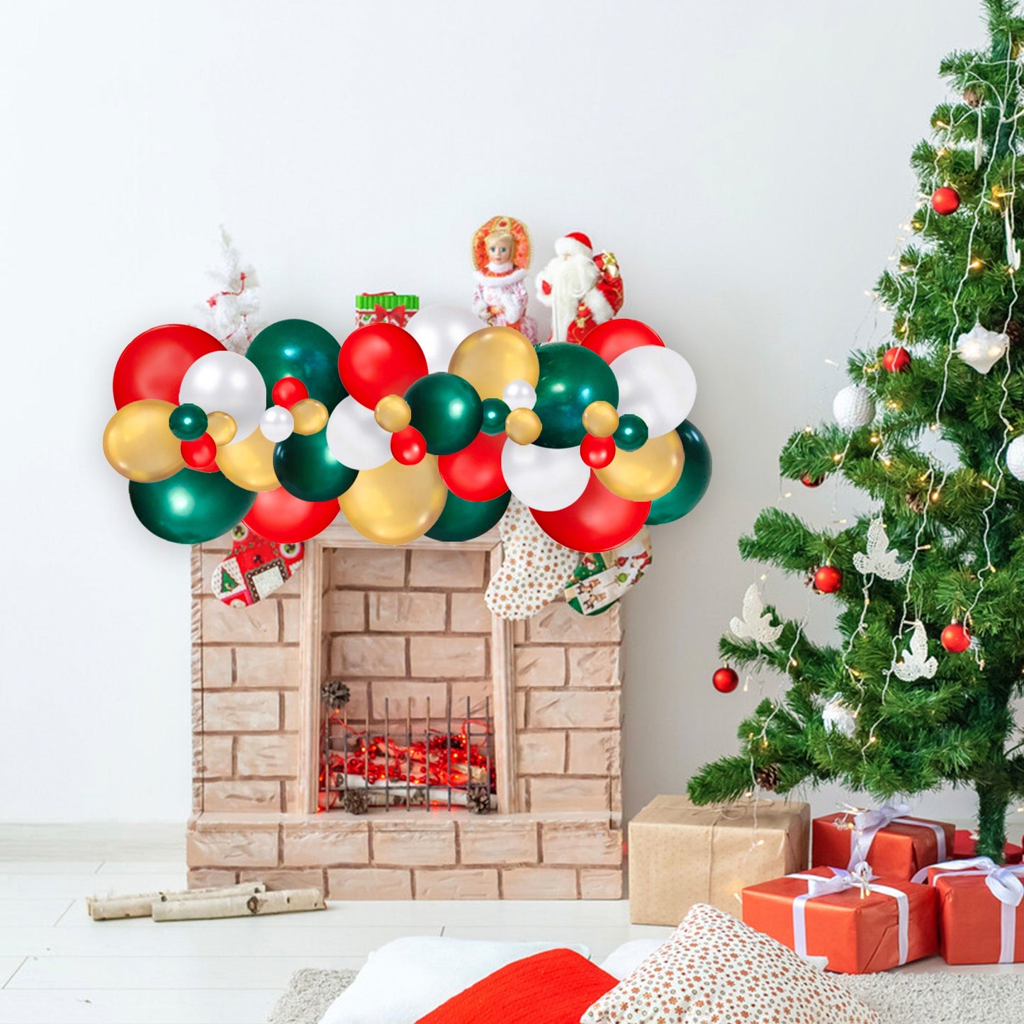 Classic Red, Green, and Gold Christmas Balloon Garland Kit - Ellie's Party Supply