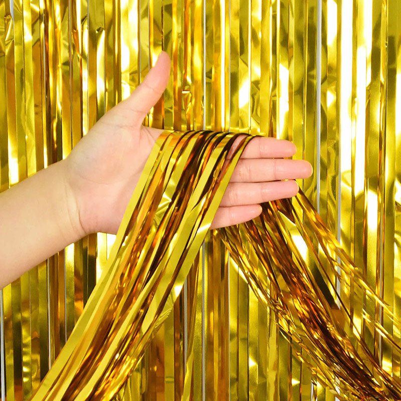 Gold Metallic Fringe Tinsel Curtain Backdrop