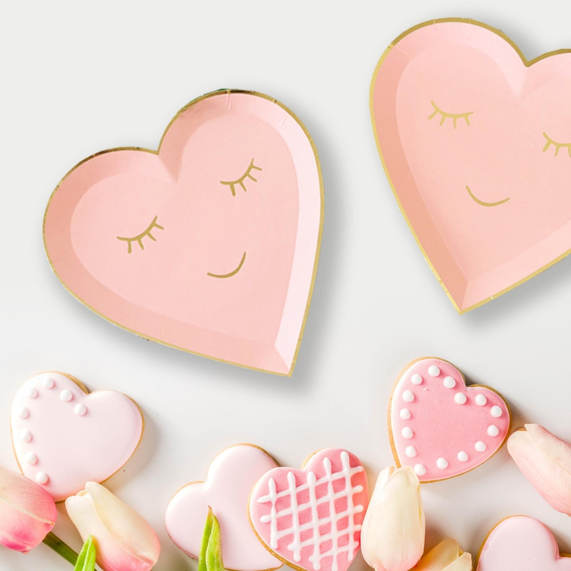 Pastel Pink Heart Shaped Paper Plates (Set of 8)
