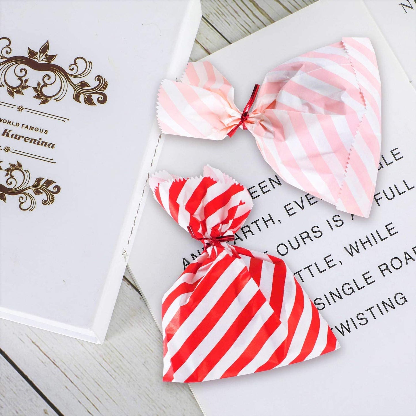 Red, Pink & White Paper Treat Bags (Set of 12) - Ellie's Party Supply