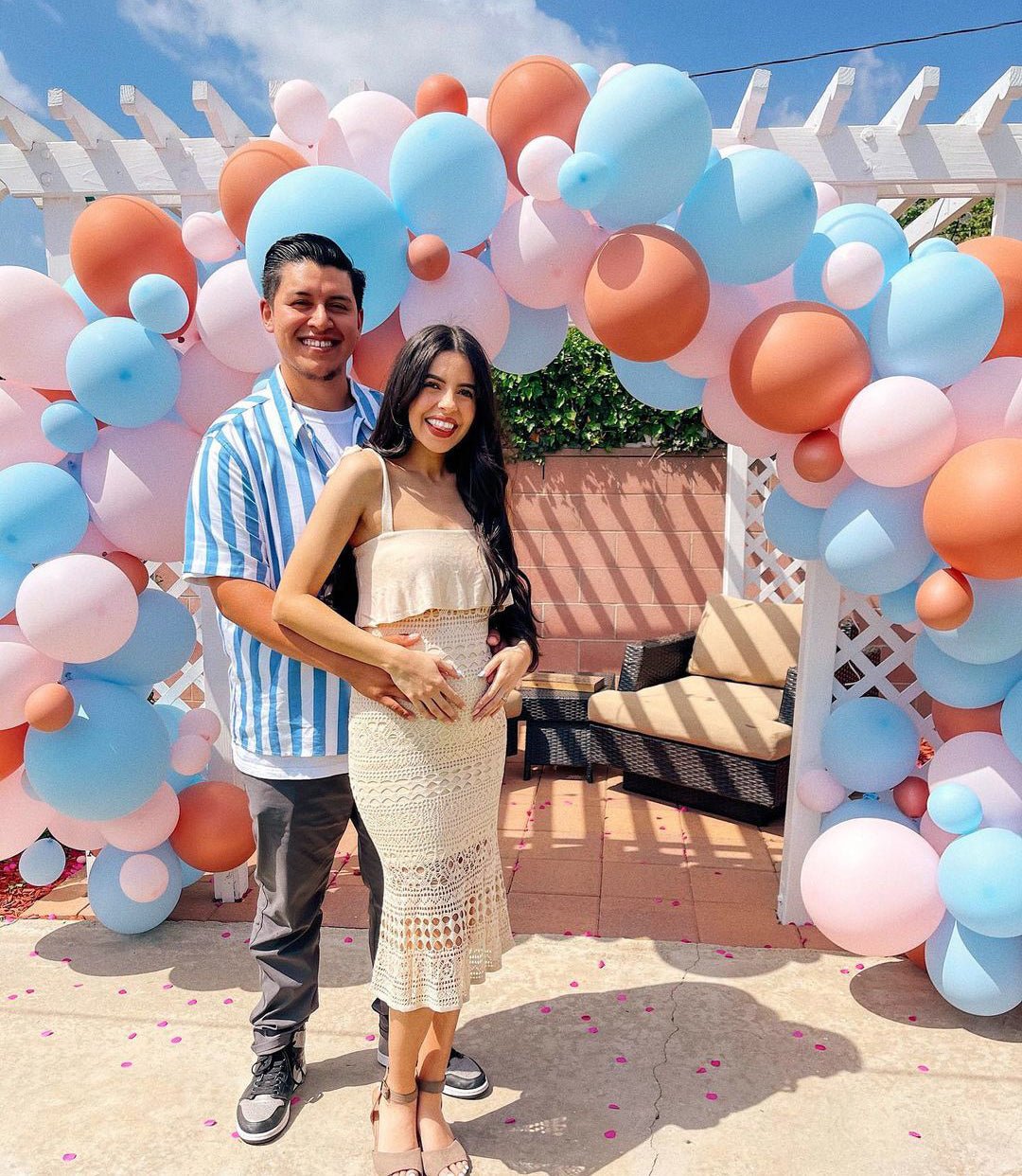 Rose Gold Gender Reveal Balloon Arch - Balloon Garland Kit - Ellie's Party Supply