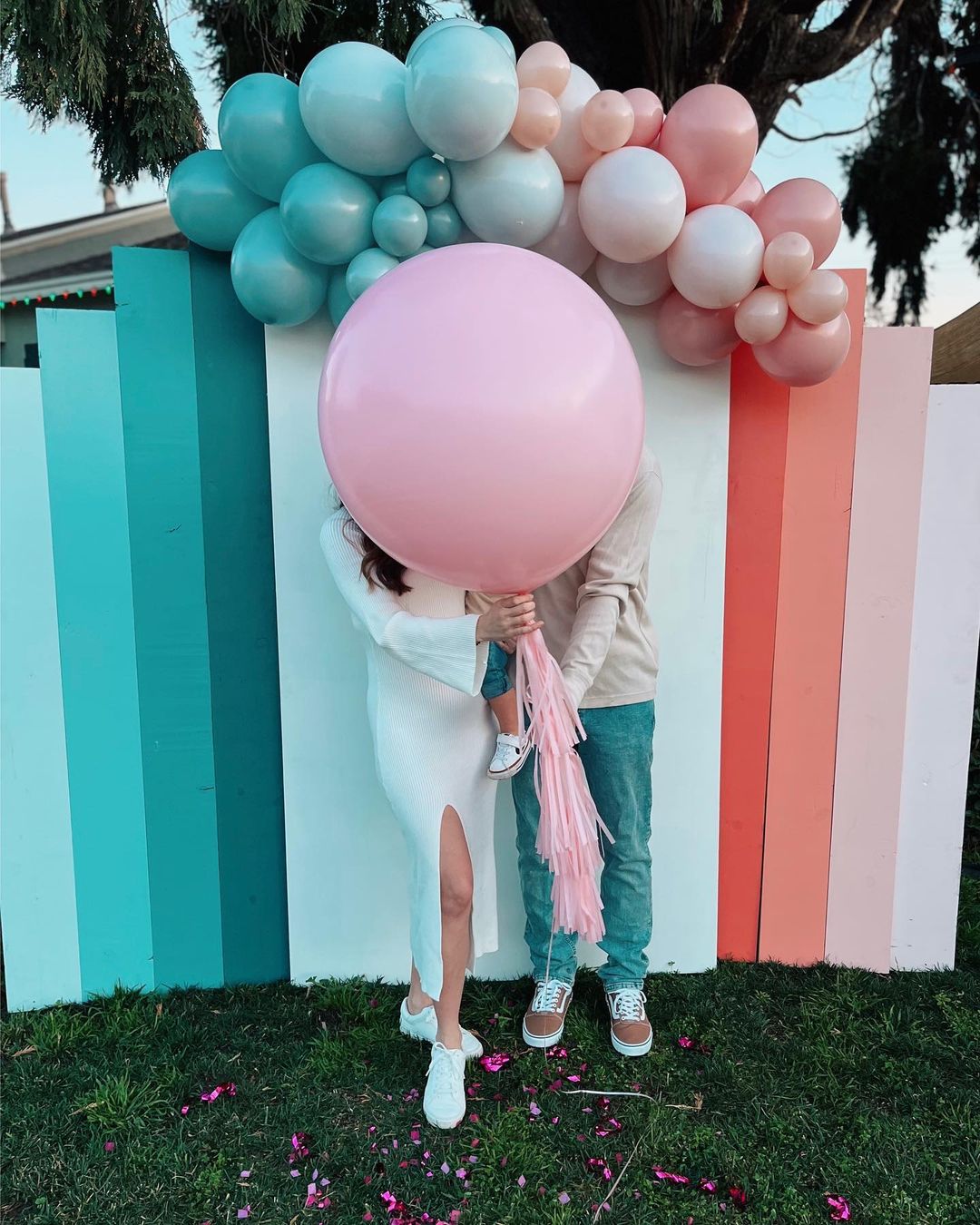 DIY Pink Tassel Tail Kit | Paper Fringe Garland & Balloon Decor - Ellie's Party Supply