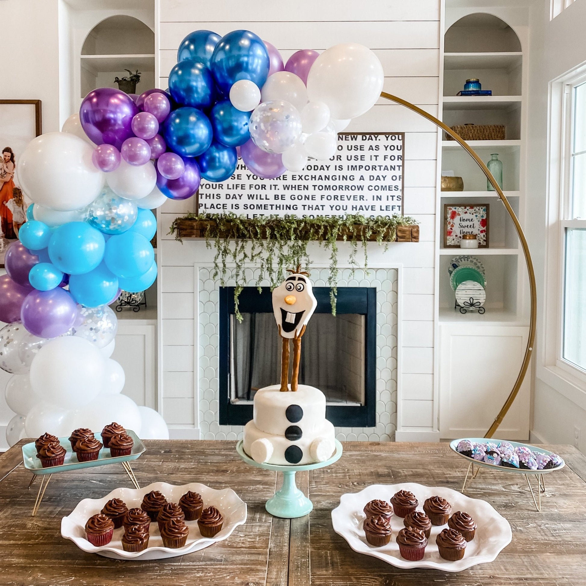 Winter Balloon Garland Kit | Icy Blue & Purple Party Decor - Ellie's Party Supply