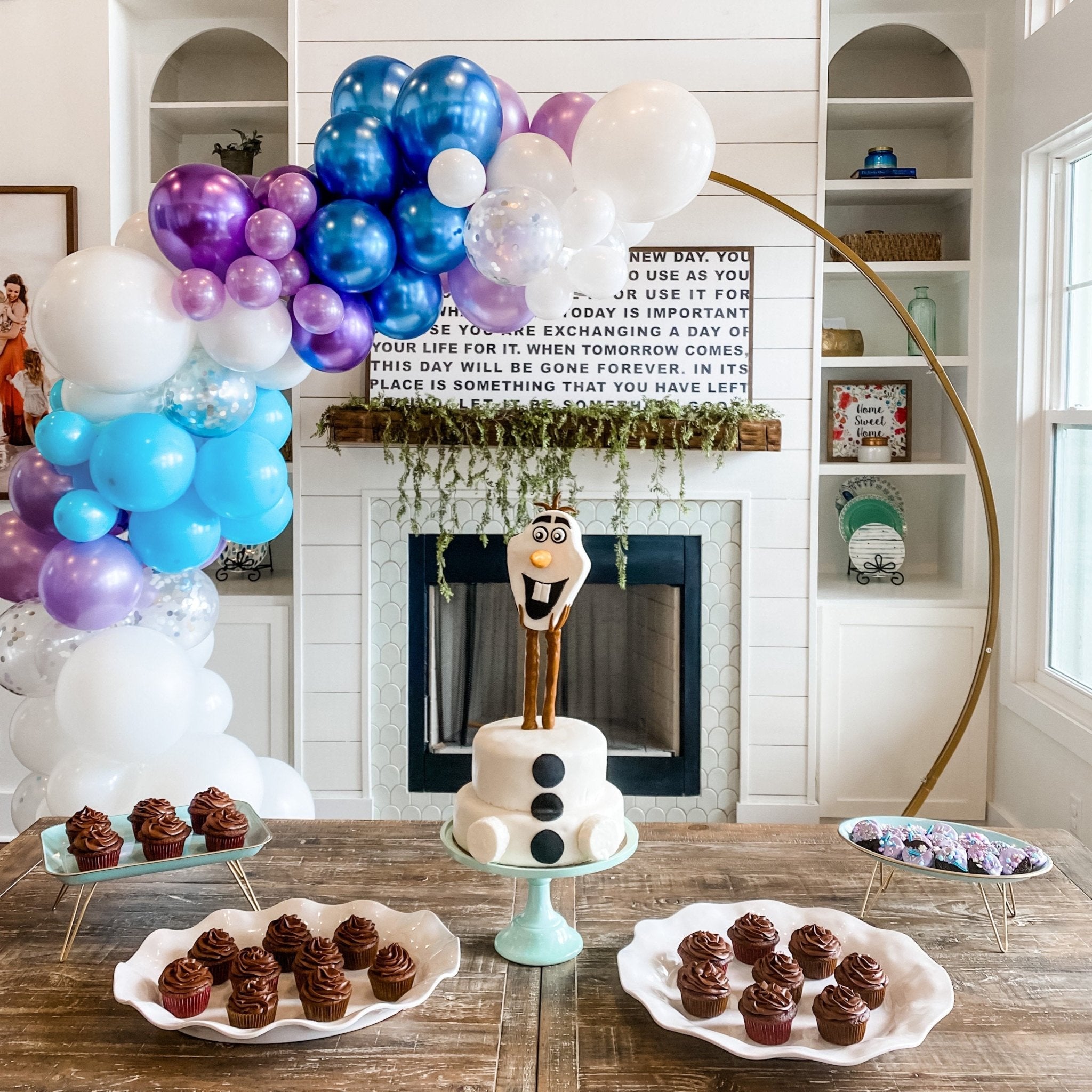 Winter Balloon Garland Kit | Icy Blue & Purple Party Decor - Ellie's Party Supply