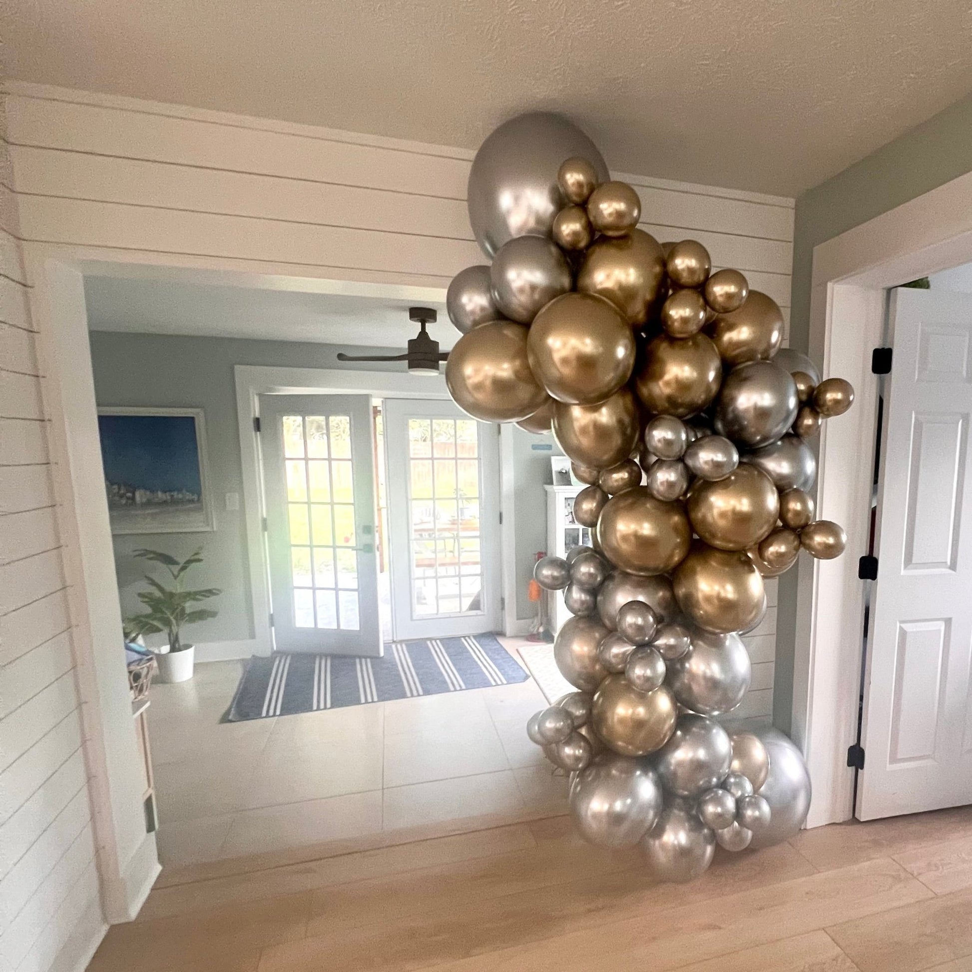 Glitz and Glam - Gold & Silver Balloon Arch Kit - 8 ft. Balloon Garland Kit - Ellie's Party Supply