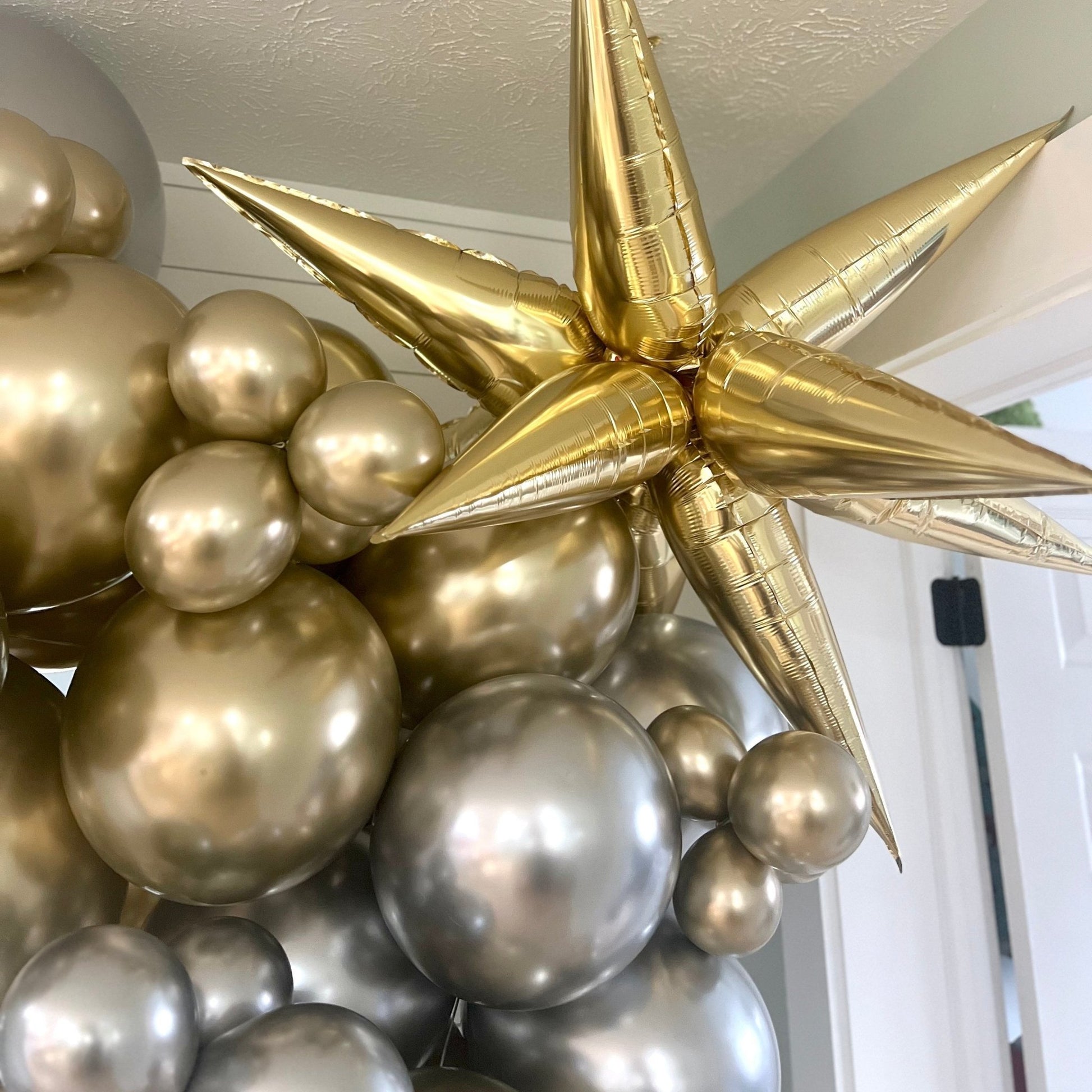 Glitz and Glam - Gold & Silver Balloon Arch Kit - 8 ft. Balloon Garland Kit - Ellie's Party Supply