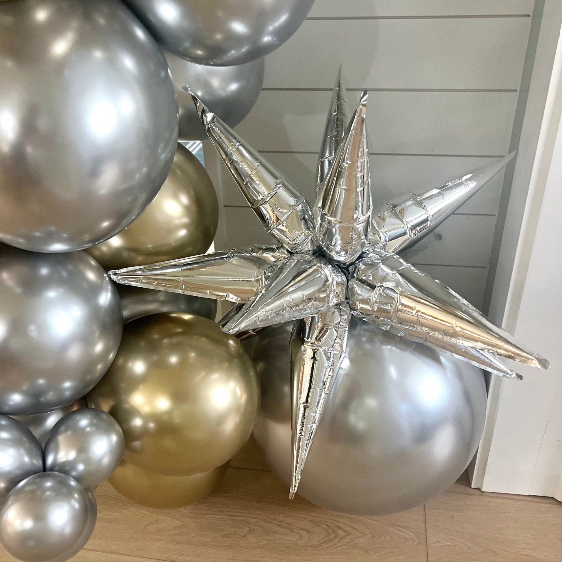 Glitz and Glam - Gold & Silver Balloon Arch Kit - 8 ft. Balloon Garland Kit - Ellie's Party Supply