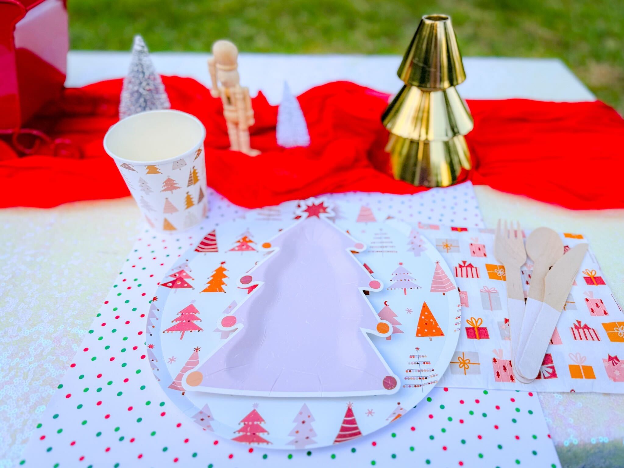 Holiday Pop in a Box – Christmas Icons Bundle Party Kit - Ellie's Party Supply