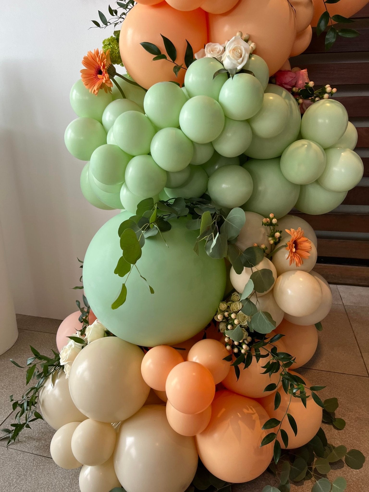 Kiwi Kiss Balloons | Bulk Latex Balloon Bags | DIY + Pro Packs - Ellie's Party Supply