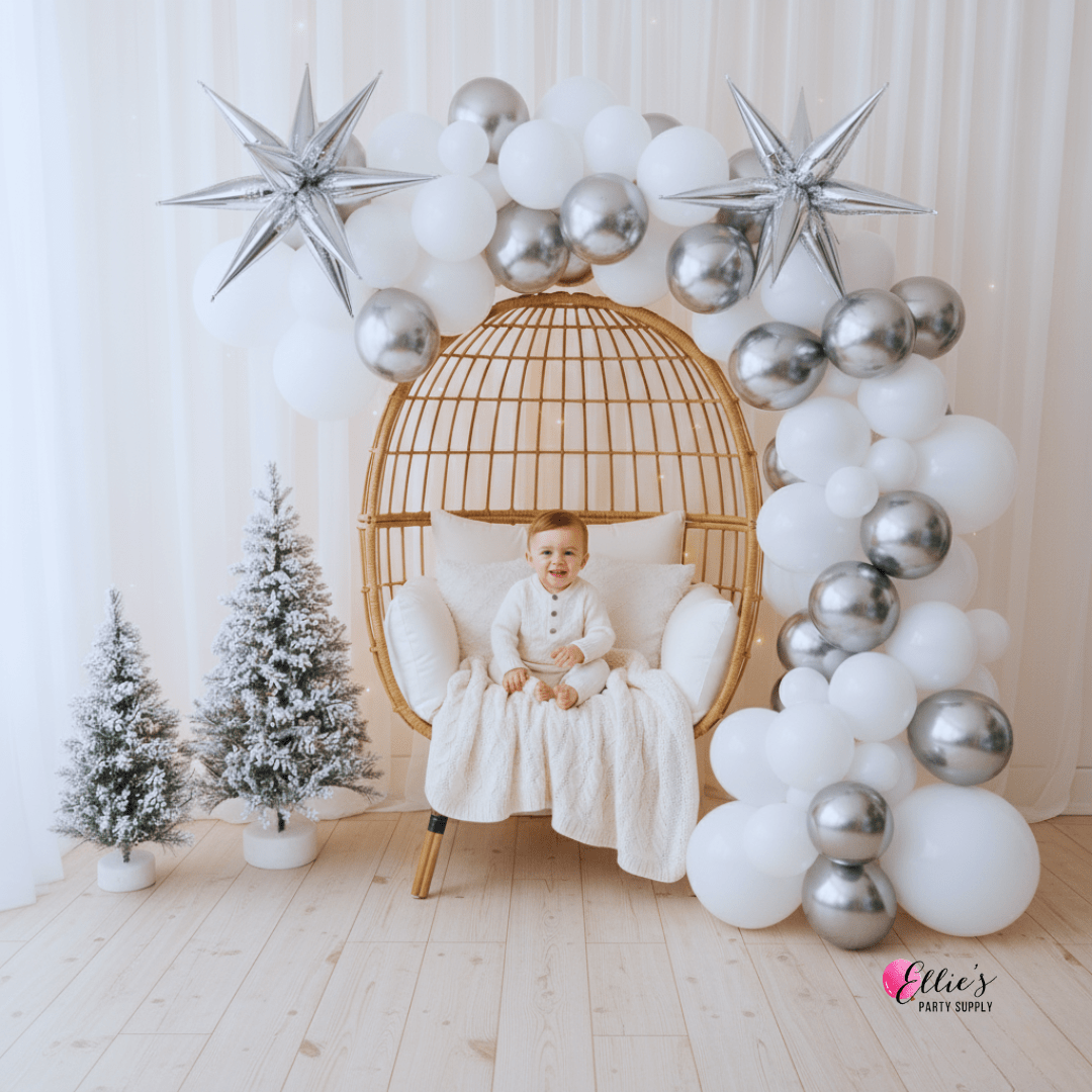 Snow Frost Balloon Garland Kit - Ellie's Party Supply