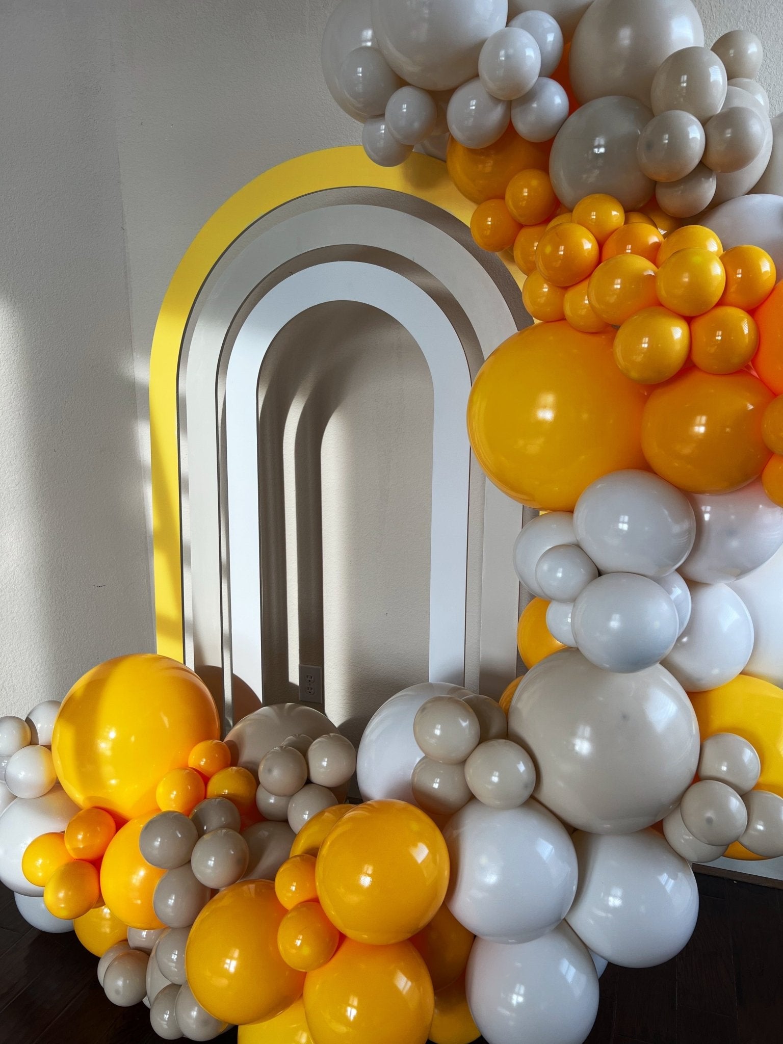 Warm Greige Balloons (Gray Beige) | Bulk Latex Balloon Bags | DIY + Pro Packs - Ellie's Party Supply
