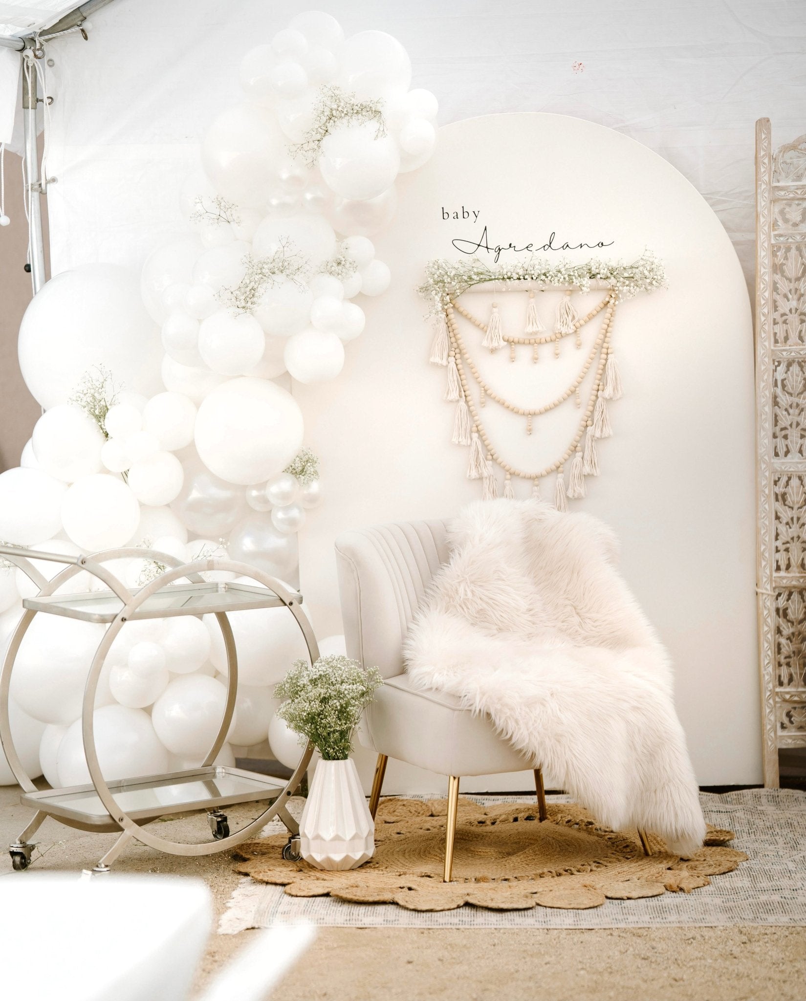 White Balloons | Bulk Latex Balloon Bags | DIY + Pro Packs - Ellie's Party Supply