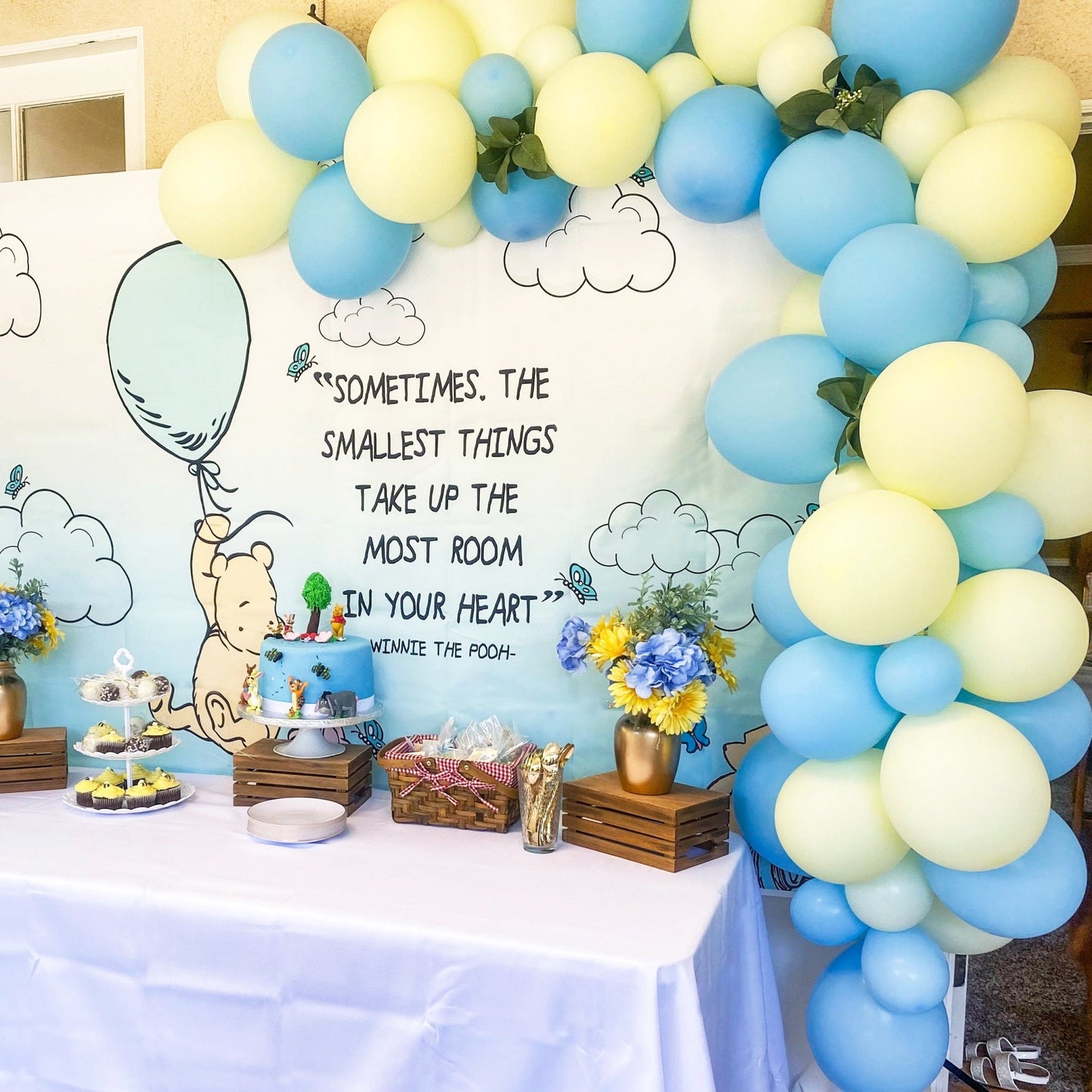Classic Winnie the Pooh Backdrop - Blue and Yellow 5x7 Feet - Ellie's Party Supply