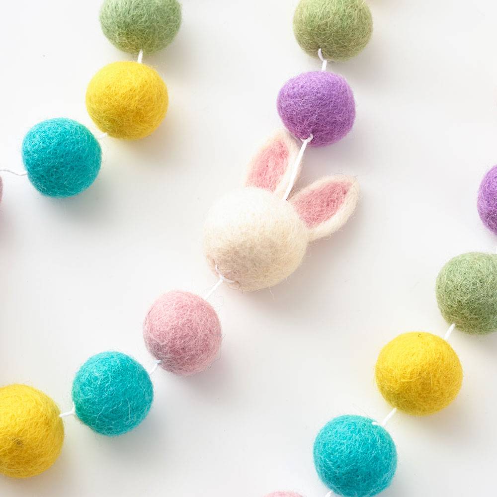 Easter Bunny Pastel Felt Ball Garland (10-Foot) - Ellie's Party Supply