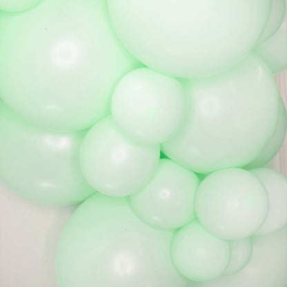 Green Balloon Garland Kit (5 Feet) - Ellie's Party Supply