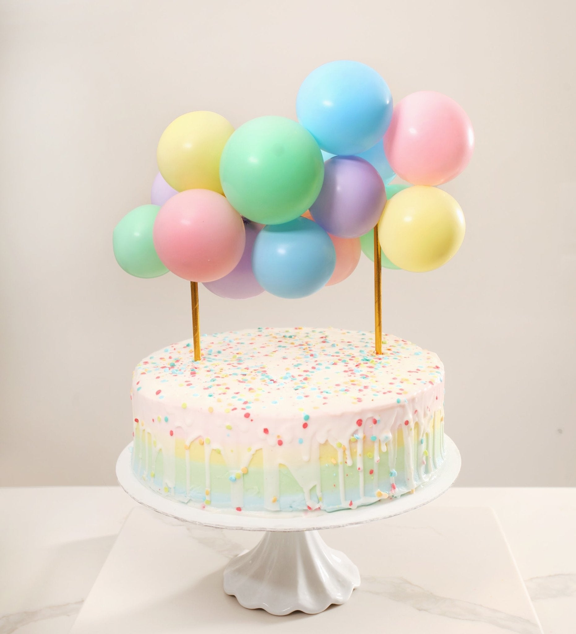 Make this Easy Cake Banner Topper for Your Next Party
