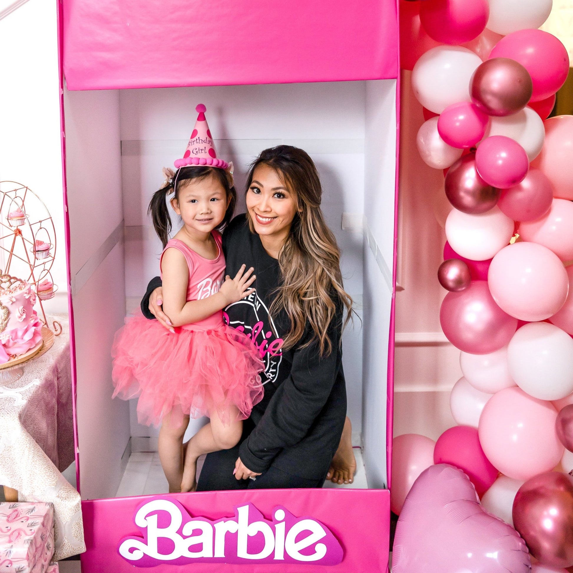 Barbie balloon decoration, Barbie balloon Garland, Barbie balloon arch