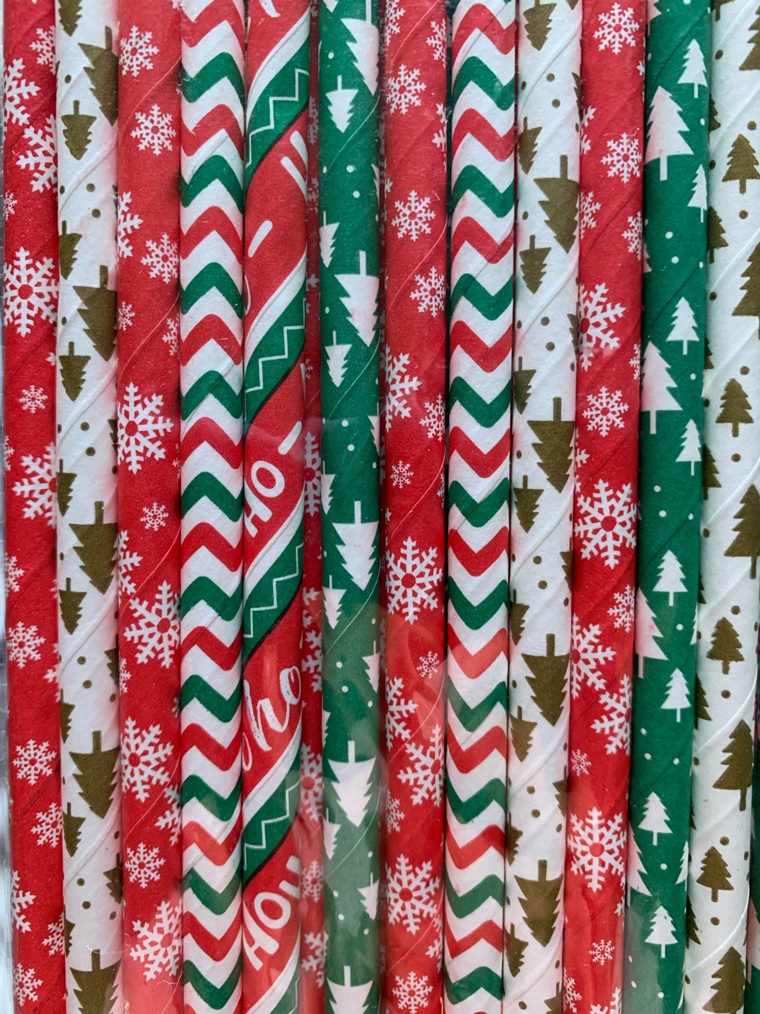 Red, Green, & White Christmas Paper Straws from Ellie's Party Supply