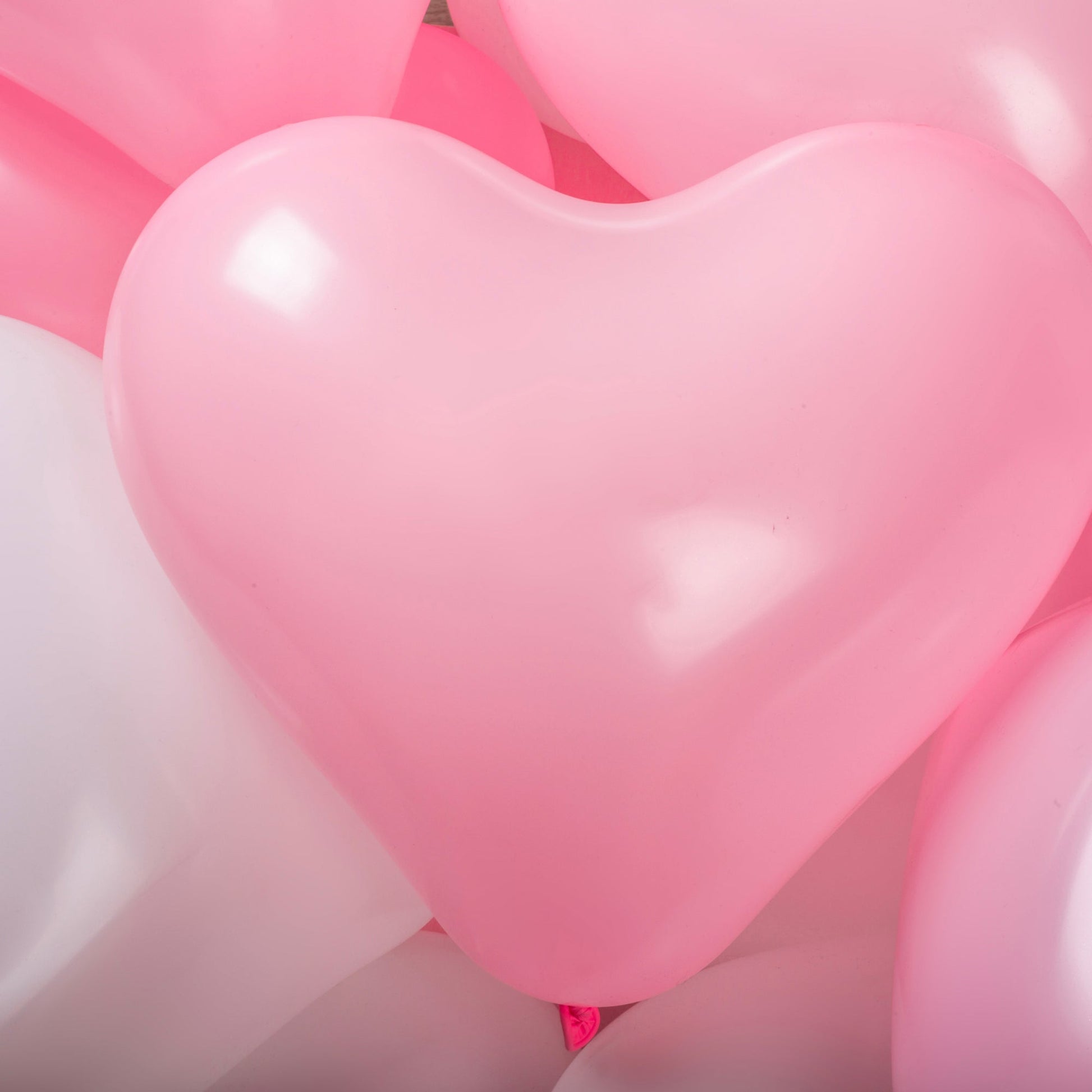 Heart Shaped Balloon Bouquet Kit (10 Pack) from Ellie's Party Supply