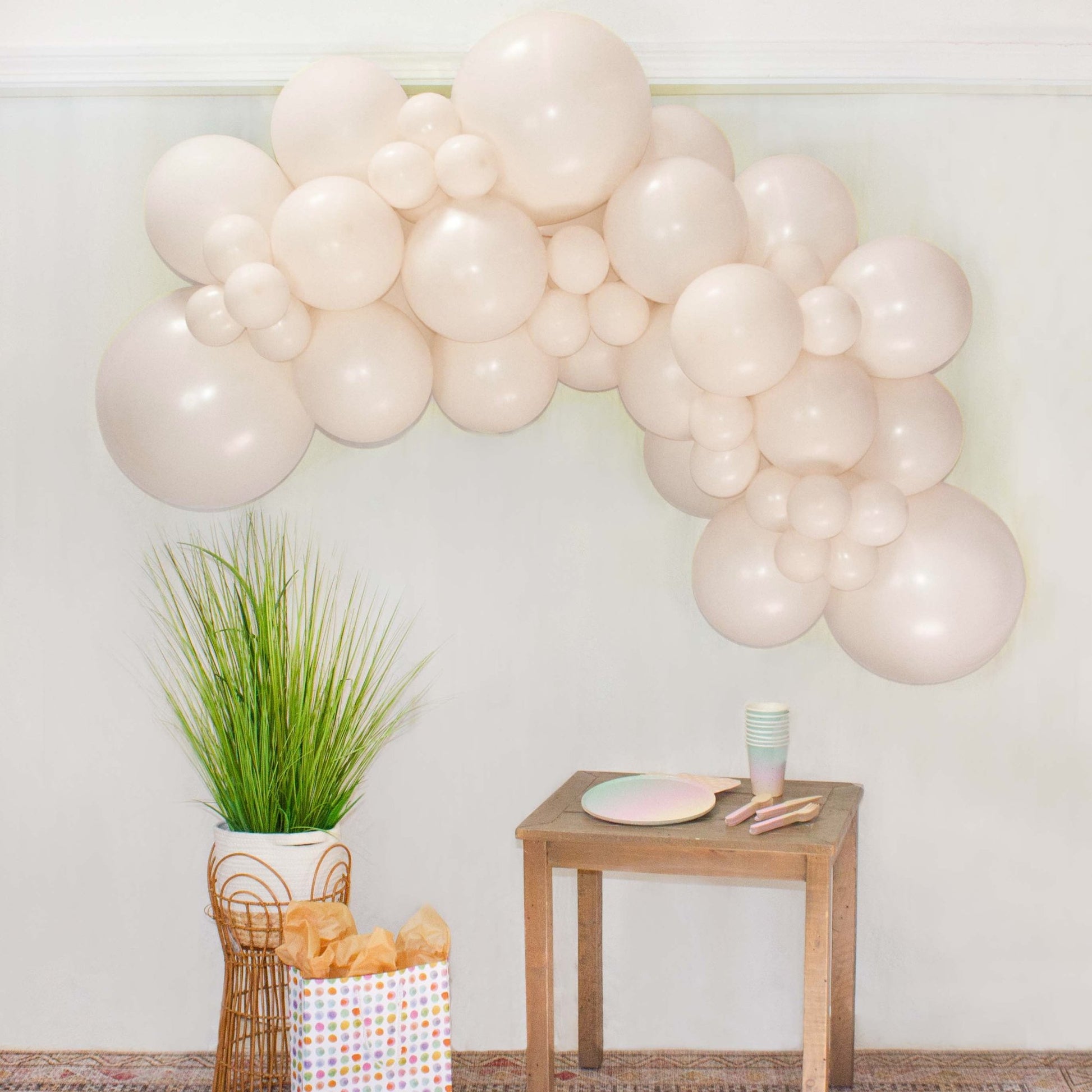 White Sand Balloon Garland Kit (5 Feet) - Ellie's Party Supply