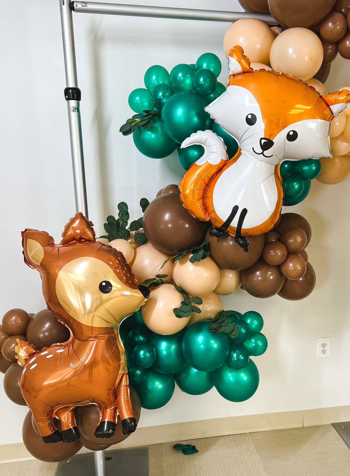 Woodland Creatures Birthday Party Supplies Baby Shower Fox Balloon Bou –  Big Balloon Store